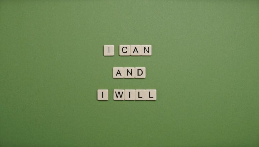 Green background with the mantra I can and I will